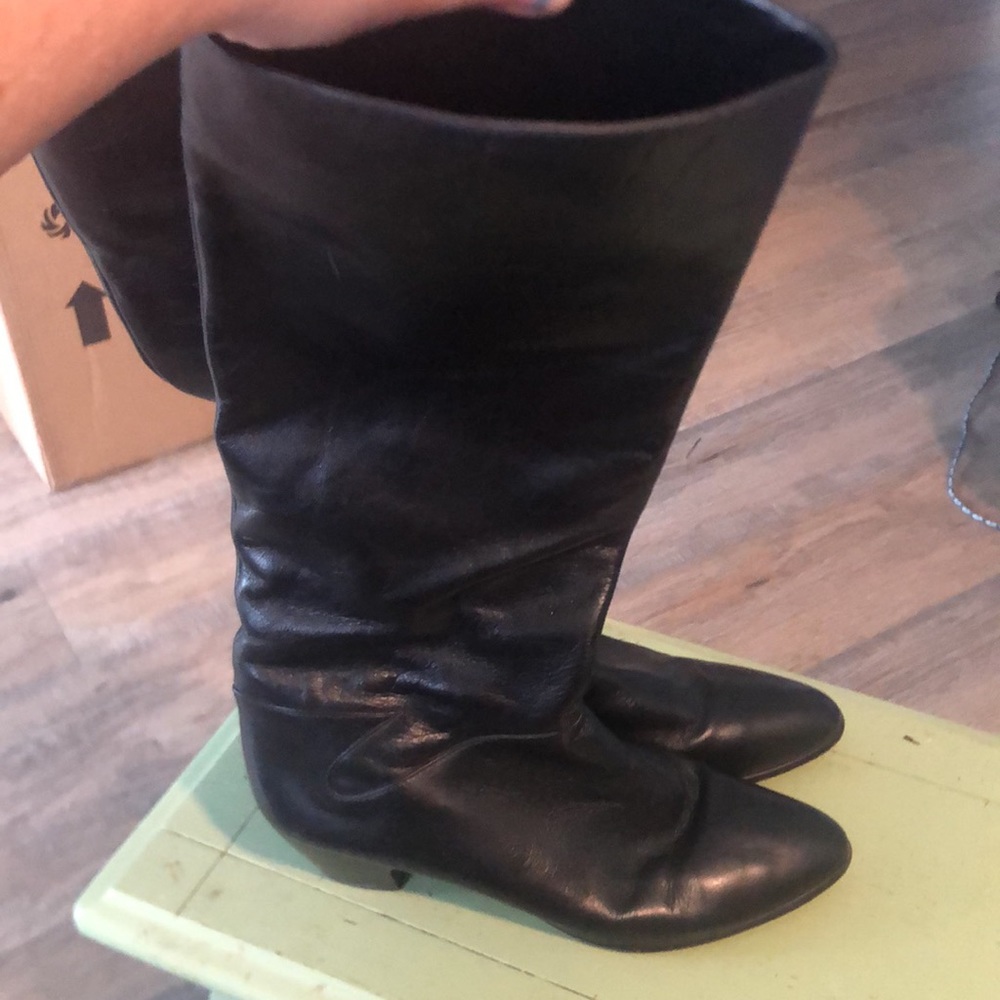 Vintage Black Heeled Boots - Picture 7 of 13